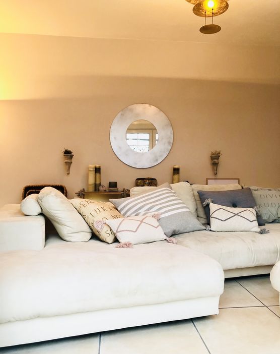 Sofa wird demnächst ausgetauscht! Sofa wird demnächst ausgetauscht!