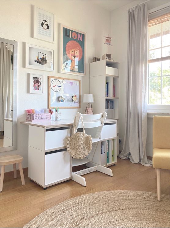 Back to school. Auch Back to school. Auch