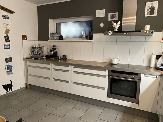 Lust auf Veränderungen...
Wir überlegen Lust auf Veränderungen...
Wir überlegen