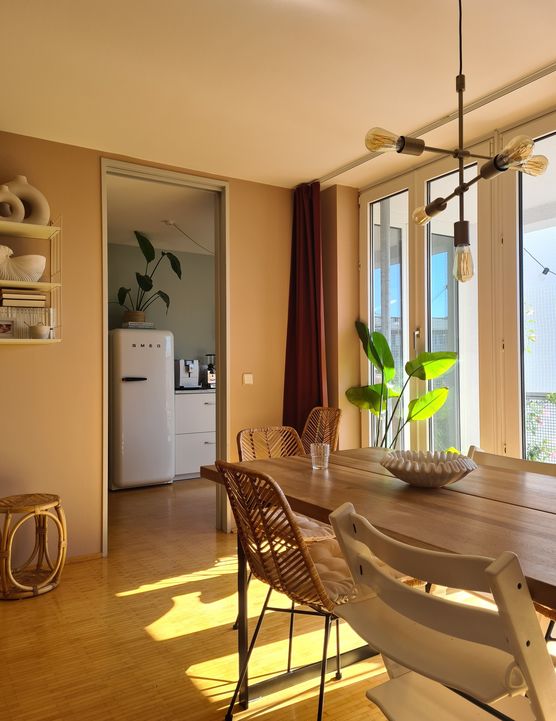 Here comes the Sun Here comes the Sun