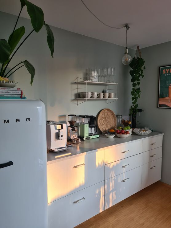 Feierabend. Die Kinder schlafen, Feierabend. Die Kinder schlafen,