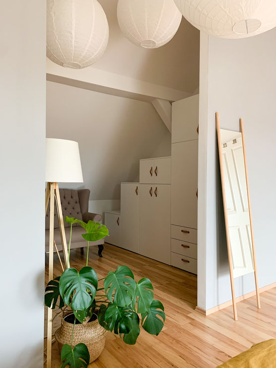 Die Einrichtung unseres Ankleidezimmers Die Einrichtung unseres Ankleidezimmers