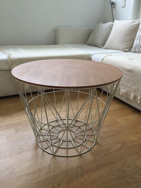 Ferm Living Basket Gr. L Eichenplatte offwhite lackiert Ferm Living Basket Gr. L Eichenplatte offwhite lackiert