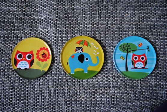 Eulen-Glasuntersetzer als Wanddeko Eulen-Glasuntersetzer als Wanddeko