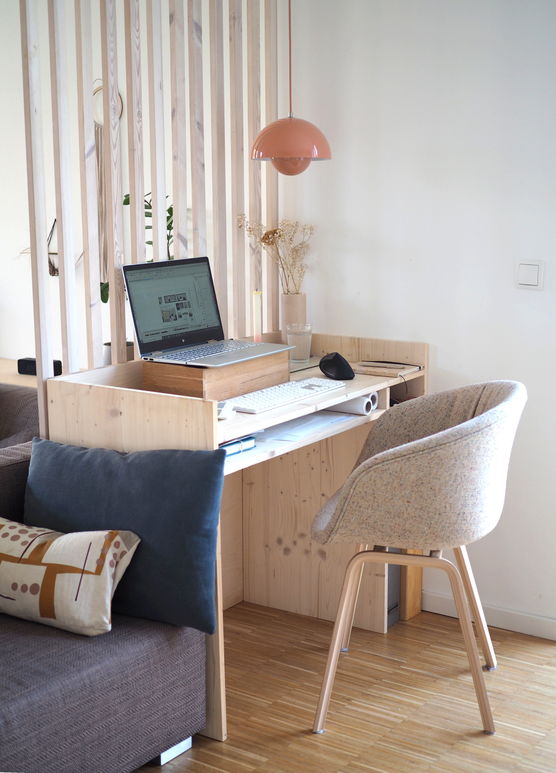 Der Arbeitsplatz im Wohnraum Der Arbeitsplatz im Wohnraum