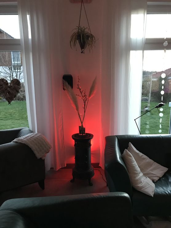 Ein alter Gussofen mit Ein alter Gussofen mit