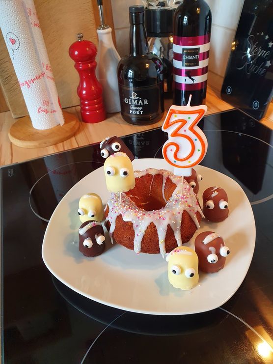 Happy Birthday meine kleine Happy Birthday meine kleine