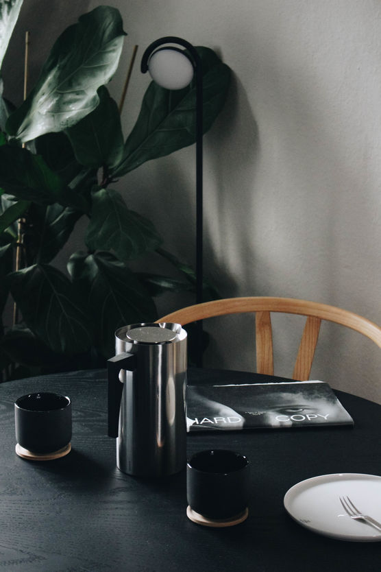 CALM COFFEE MOMENTS – CALM COFFEE MOMENTS –