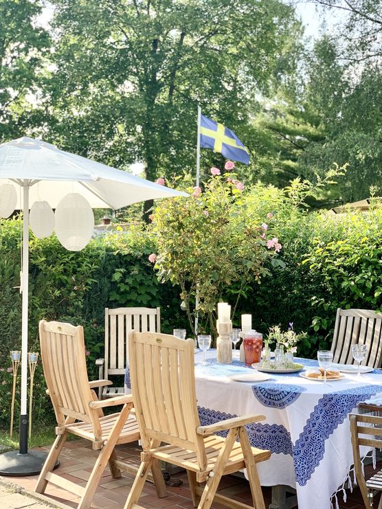 Mittsommerparty mit Familie und Mittsommerparty mit Familie und