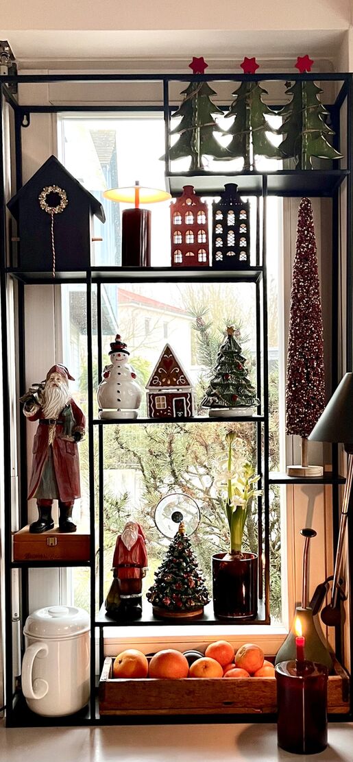 Mein FensterRegal im Advent Mein FensterRegal im Advent