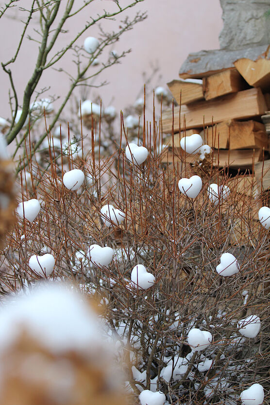 Es hat Schneeherzen geschneit Es hat Schneeherzen geschneit