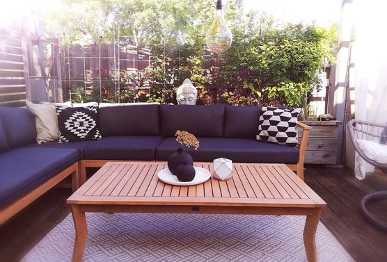 Morgens auf der Terrasse Morgens auf der Terrasse