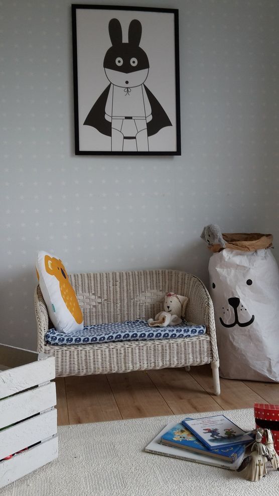 Superhero.... Superhero....