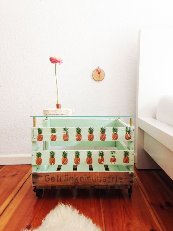 Ananas Nachtschrank Ananas Nachtschrank