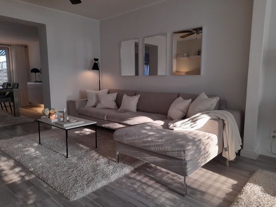 Da steht sie nun!
Nach Da steht sie nun!
Nach