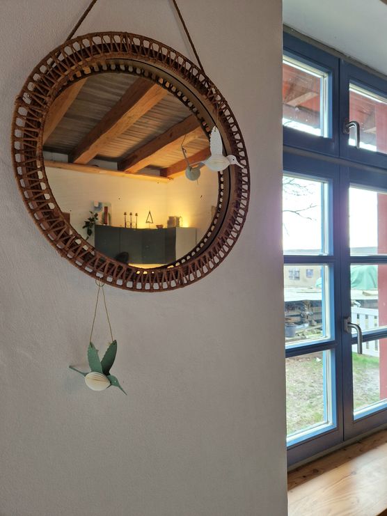 Kleine Papiervögelchen sind in Kleine Papiervögelchen sind in