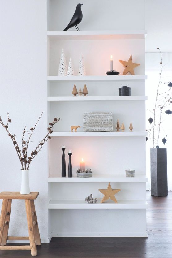 Weihnachtlich ist es nun Weihnachtlich ist es nun