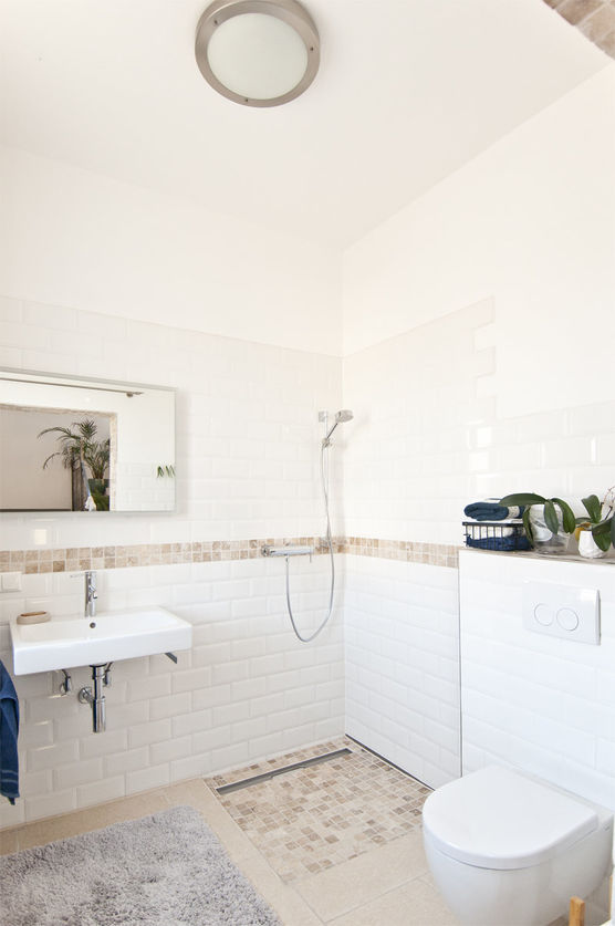 Die Fliesen habe alle Die Fliesen habe alle