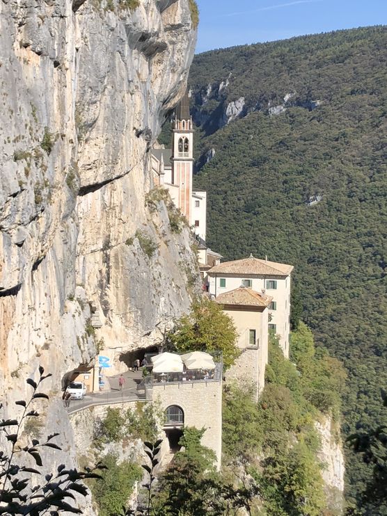 tinareisen tinareisen