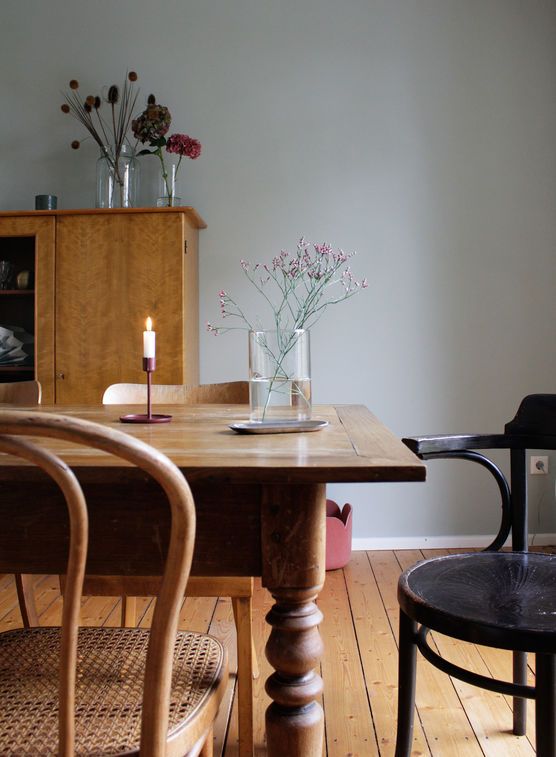 — Gemütlichkeit • — Gemütlichkeit •