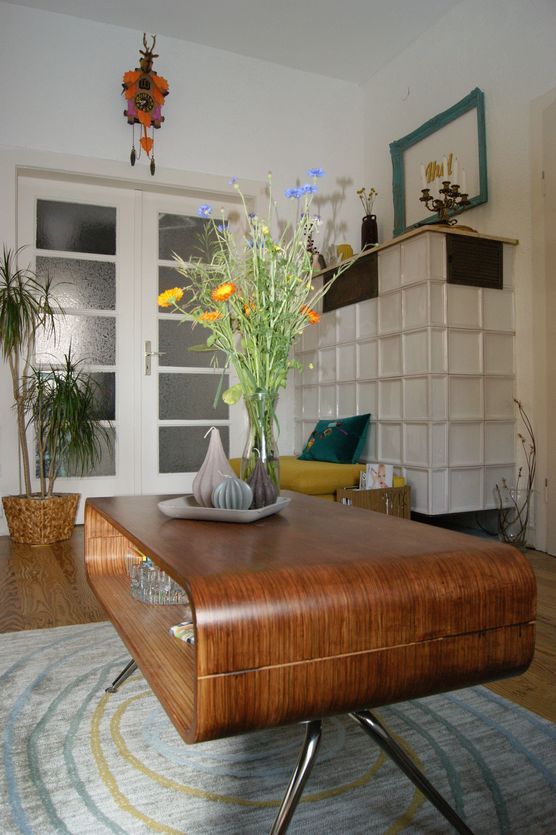 Der ungeschönte Blick auf das Kitschigste, was meine Wohnung zu bieten hat ;-) Der ungeschönte Blick auf das Kitschigste, was meine Wohnung zu bieten hat ;-)