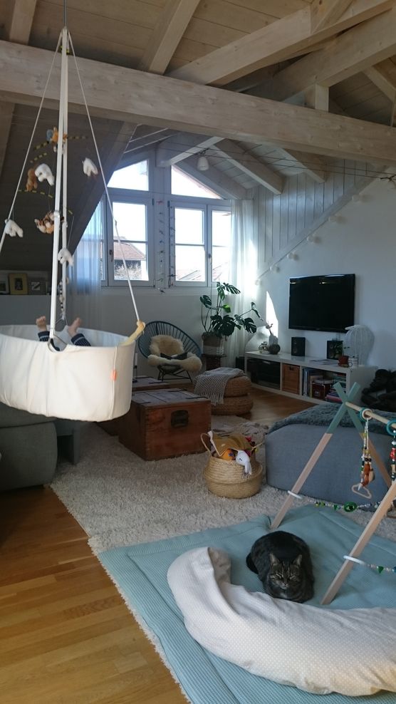 Während der eine schaukelt Während der eine schaukelt