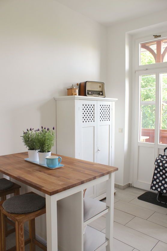 Alter Dielenschrank im neuen Glanz Alter Dielenschrank im neuen Glanz