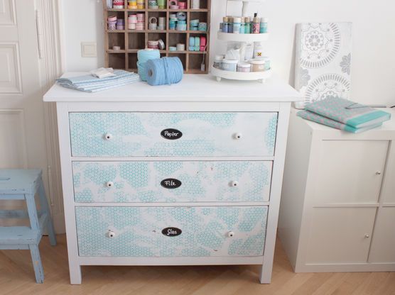 IKEA-Kommode erstrahlt im Shabby Look IKEA-Kommode erstrahlt im Shabby Look