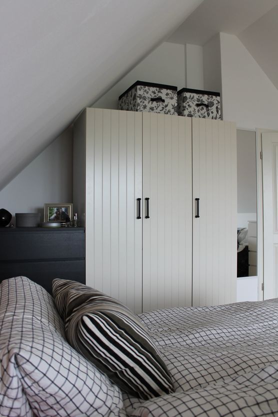 Aufbau-Schrank statt Einbau-Schrank :-DDD Aufbau-Schrank statt Einbau-Schrank :-DDD