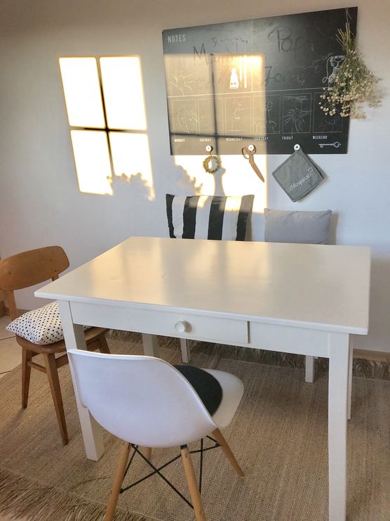 Er stand am Straßenrand.
Ich Er stand am Straßenrand.
Ich