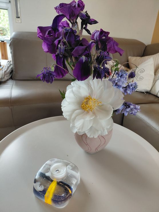 Strauss und Vase von Strauss und Vase von