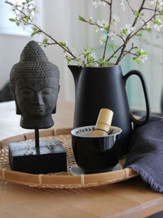 Auf einem Tablett habe Auf einem Tablett habe