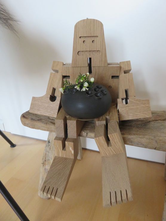 Es grüßt herzlichst Mr. B..... Es grüßt herzlichst Mr. B.....