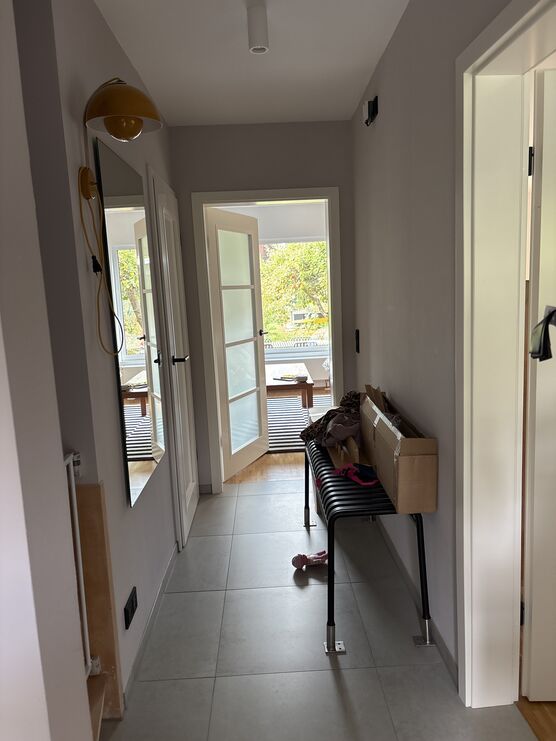 Ongoing Projekts im Flur. Ongoing Projekts im Flur.