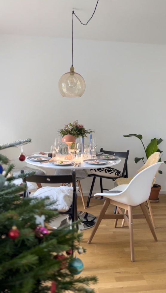 Frohe Weihnachten 🎄 Frohe Weihnachten 🎄