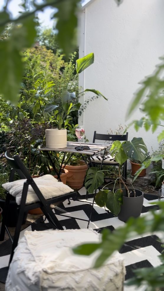 Lieblingsort Garten 🌿
Am Lieblingsort Garten 🌿
Am