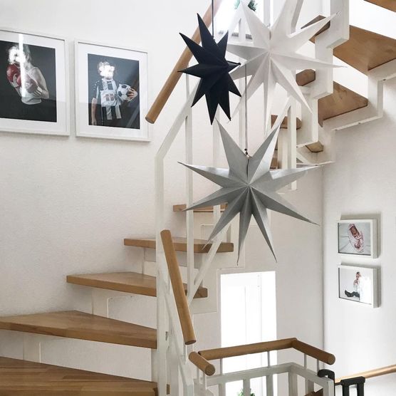 Die ersten Sterne sind Die ersten Sterne sind