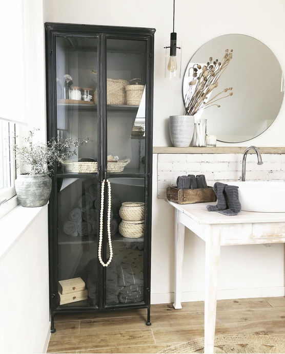 Hereinspaziert in unser Badezimmer- Hereinspaziert in unser Badezimmer-