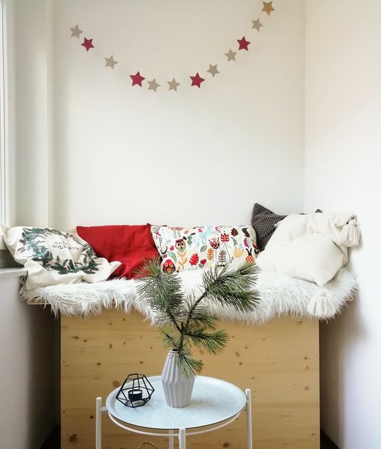 Weihnachtsfeeling auch im Abstellraum.
Ich Weihnachtsfeeling auch im Abstellraum.
Ich