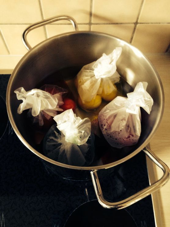 Eier färben für Faule Eier färben für Faule