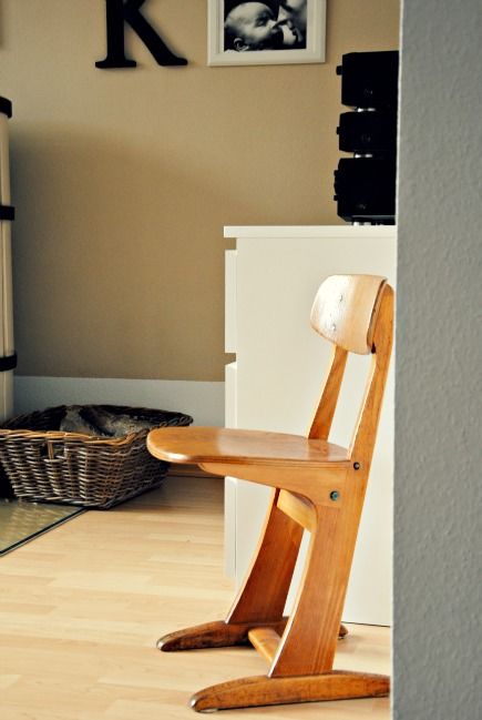 Lieblingssperrmüllfund im Wohnzimmer Lieblingssperrmüllfund im Wohnzimmer