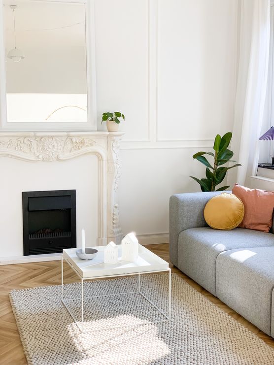 Für diese wunderschöne Marmorkaminkonsole Für diese wunderschöne Marmorkaminkonsole