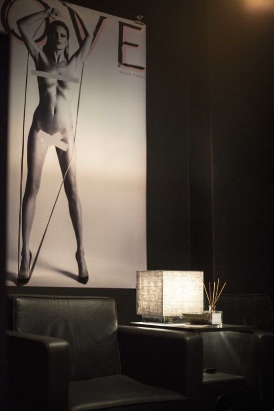 Kate Moss LOVE MAGAZINE Kate Moss LOVE MAGAZINE