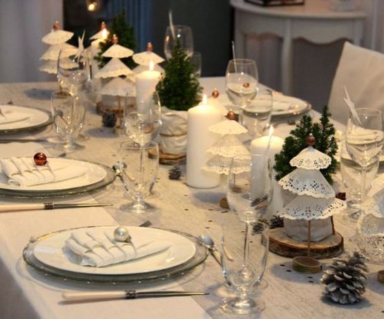 Weihnachtliche Tischdekoration Weihnachtliche Tischdekoration