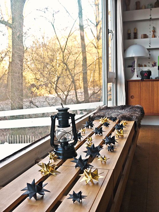 Nicht im Bild:
mein Fröbelwahn Nicht im Bild:
mein Fröbelwahn