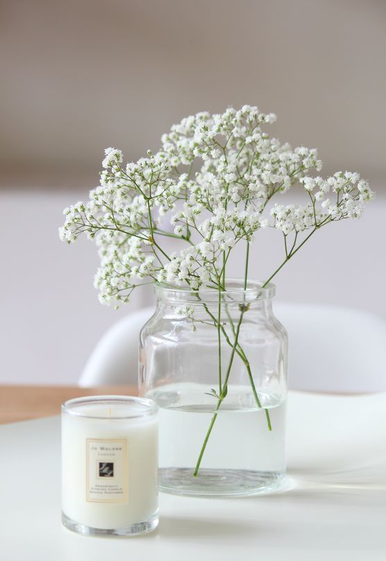 Weiss Weiss Weiss sind alle meine... Weiss Weiss Weiss sind alle meine...