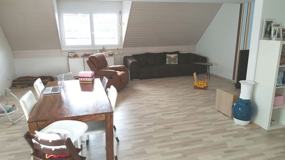 Hilfe wohnzimmer. Langweilig kein stil. Hilfe wohnzimmer. Langweilig kein stil.