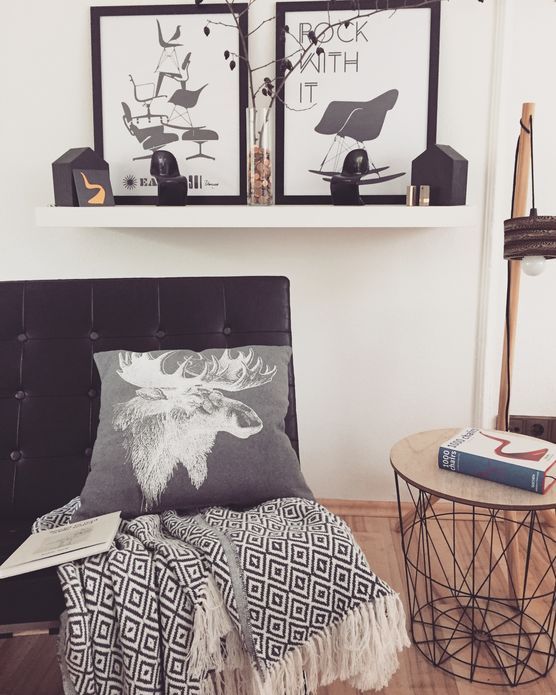 +Elchkissen meets Geometrie+ +Elchkissen meets Geometrie+