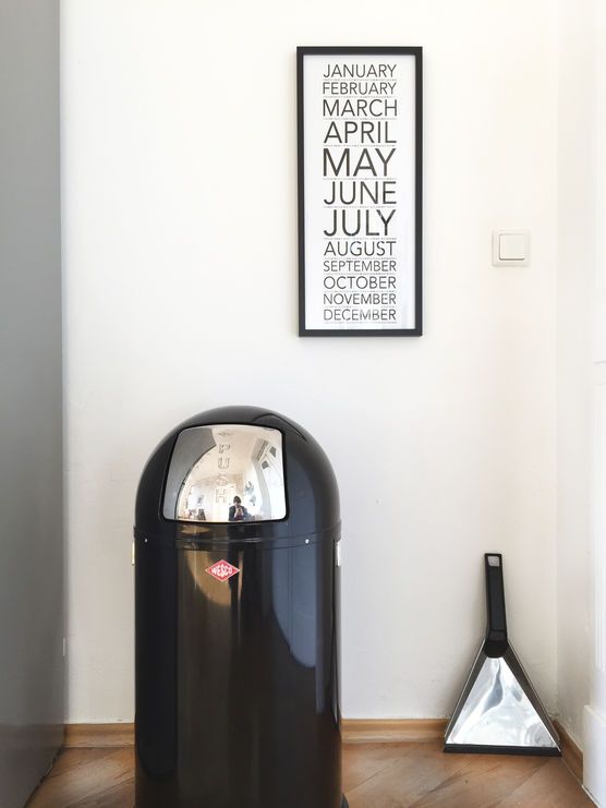 Und ein neuer Kalender ist auch noch eingezogen... Und ein neuer Kalender ist auch noch eingezogen...