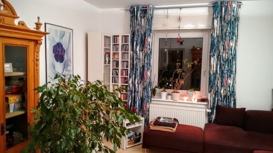 Nur neue Vorhänge, aber eine ganz andere Stimmung im Zimmer Nur neue Vorhänge, aber eine ganz andere Stimmung im Zimmer
